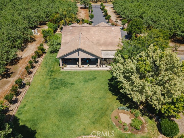 6839 Mercedes Avenue, Winton CA: https://media.crmls.org/medias/4a754d79-b0f0-4447-8924-6279983ee6d8.jpg