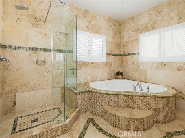 229 N Juanita Avenue, Redondo Beach CA: https://media.crmls.org/medias/4a763987-d2be-45d7-9e60-e93d770f4e58.jpg