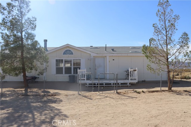 Detail Gallery Image 2 of 11 For 36493 Rock Rose St, Lucerne Valley,  CA 92356 - 3 Beds | 2 Baths