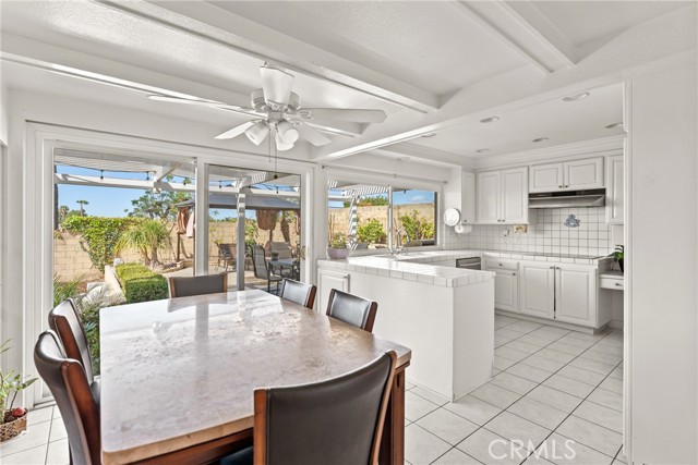 Detail Gallery Image 18 of 45 For 24621 Artemia, Mission Viejo,  CA 92691 - 4 Beds | 3 Baths