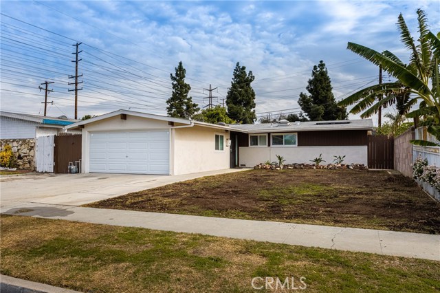 19912 Flallon Ave, Lakewood, CA 90715