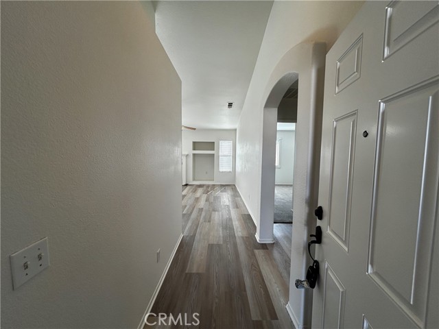 Detail Gallery Image 2 of 25 For 36996 Pomerol Loop, Winchester,  CA 92596 - 3 Beds | 2 Baths