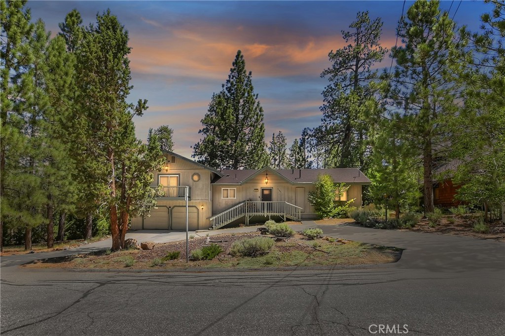 41686 Mockingbird Drive