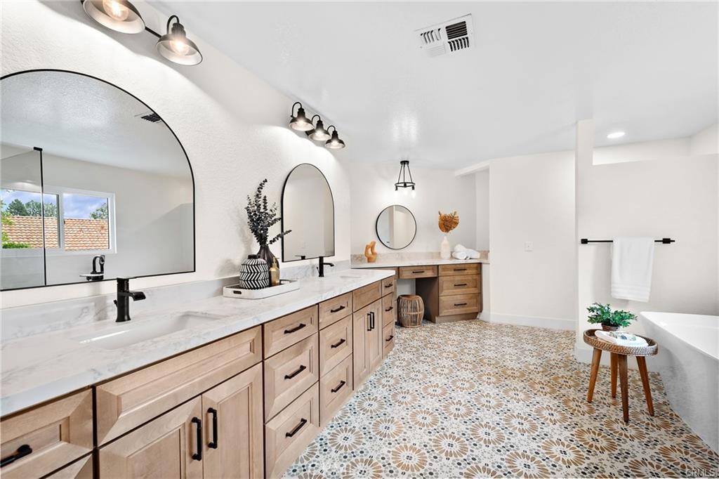 MLS #CV25181348 image #45