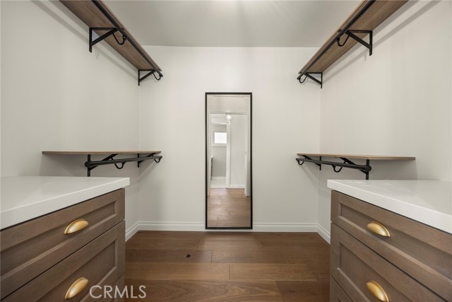 Image 22 of 33 For 840 Grandview Avenue