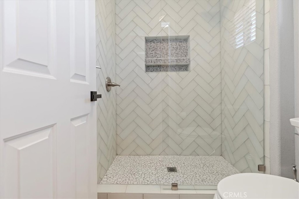 MLS #IV25255550 image #32