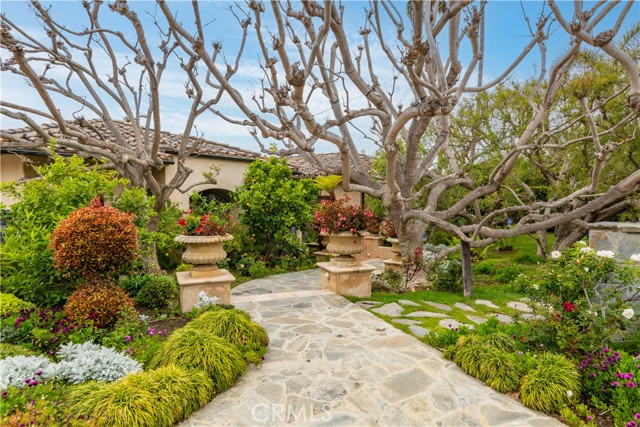 Detail Gallery Image 65 of 68 For 71 Marguerite Dr, Rancho Palos Verdes,  CA 90275 - 4 Beds | 4/2 Baths