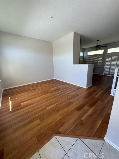 1402 Sutherland Drive, Riverside CA: https://media.crmls.org/medias/4a79de2f-9e64-4f97-8e8a-1f64f1383fd5.jpg