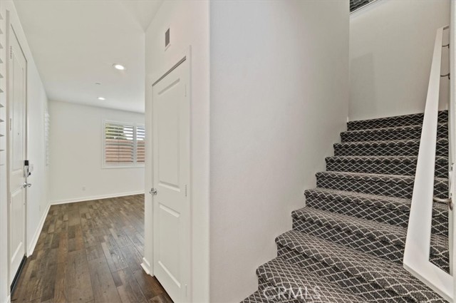 13893 La Pradera Way, Eastvale CA: https://media.crmls.org/medias/4a7a8eda-7b60-4ca0-b696-0da92d2b82fe.jpg