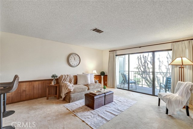 Detail Gallery Image 10 of 22 For 4214 Apricot Dr #4214,  Irvine,  CA 92618 - 1 Beds | 1 Baths