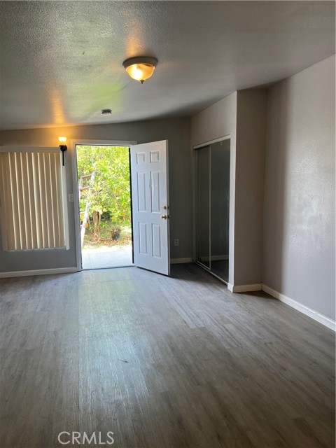 10712 S Hoover Street, Los Angeles CA: https://media.crmls.org/medias/4a7d6c78-9168-454e-9031-b2abf1e4ab00.jpg