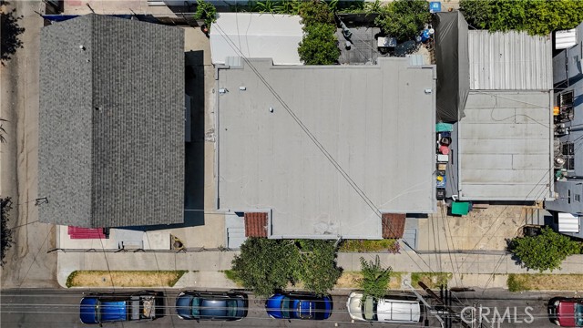 2500 Trinity Street, Los Angeles CA: https://media.crmls.org/medias/4a7d8d41-45b3-4293-9d48-2e9ed747044c.jpg