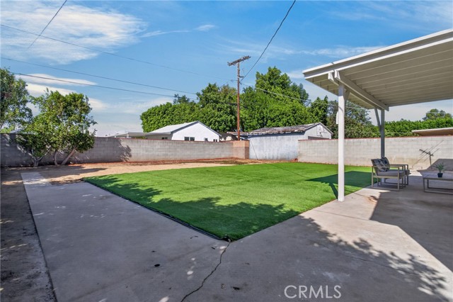 10355 Dempsey Avenue photo 31