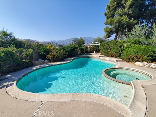 Detail Gallery Image 19 of 19 For 197 Limestone Rd, Claremont,  CA 91711 - 4 Beds | 3 Baths