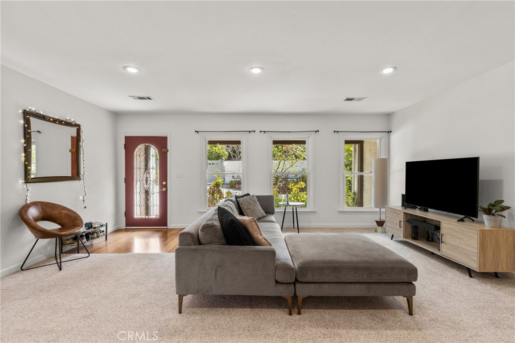 4009 Beverly Glen BoulevardSherman Oaks img 16