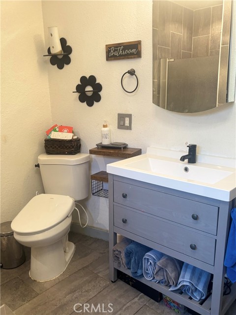 Detail Gallery Image 12 of 12 For 5820 Cimarron St, Los Angeles,  CA 90047 - 2 Beds | 1 Baths