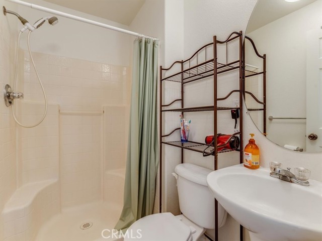 Detail Gallery Image 23 of 44 For 408 Wood Mill Ln, Santa Maria,  CA 93458 - 4 Beds | 2/1 Baths