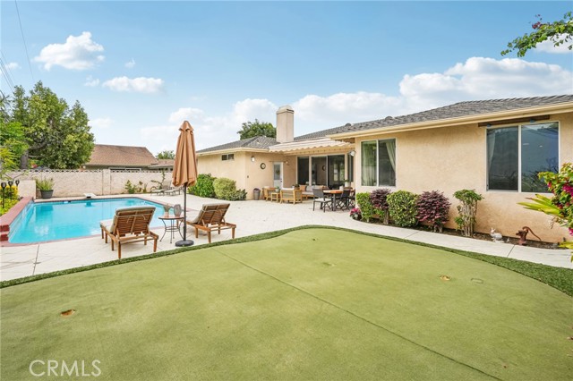 11272 Weatherby Road, Los Alamitos CA: https://media.crmls.org/medias/4a81b8f2-1af1-417b-b5b0-6119741dd014.jpg