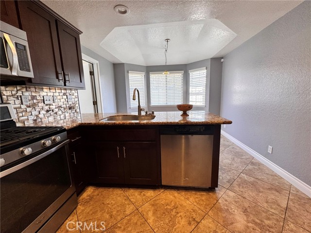 Detail Gallery Image 11 of 18 For 1192 Timbergate Ln #19,  Brea,  CA 92821 - 2 Beds | 2 Baths
