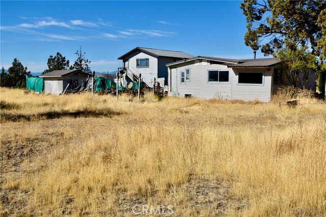 Detail Gallery Image 4 of 28 For 6307 Dolomite, Montague,  CA 96064 - 2 Beds | 2 Baths