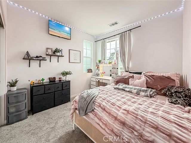 Detail Gallery Image 30 of 73 For 246 San Miguel Island Dr, Camarillo,  CA 93012 - 4 Beds | 2/1 Baths