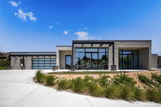 Detail Gallery Image 1 of 71 For 1922 Edgefair Ln, Redlands,  CA 92373 - 3 Beds | 3/1 Baths