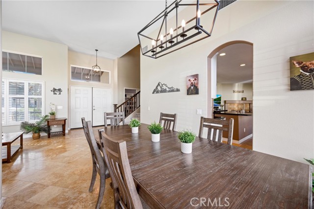 Detail Gallery Image 8 of 56 For 2969 Coral St, Corona,  CA 92882 - 5 Beds | 3 Baths