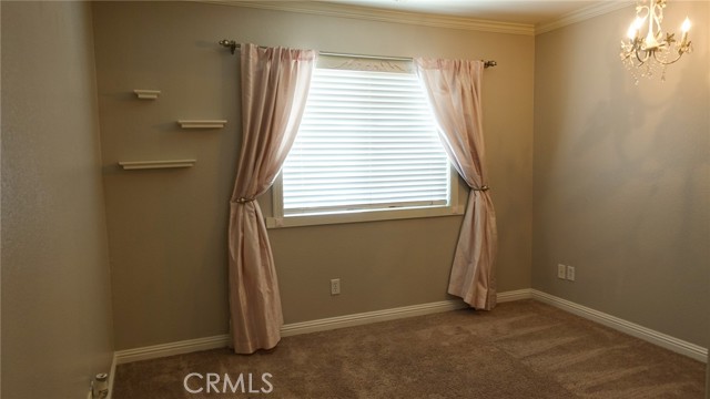 33953 Lily Road, Yucaipa CA: https://media.crmls.org/medias/4a82b98e-b623-4edc-800a-7daceff484c6.jpg