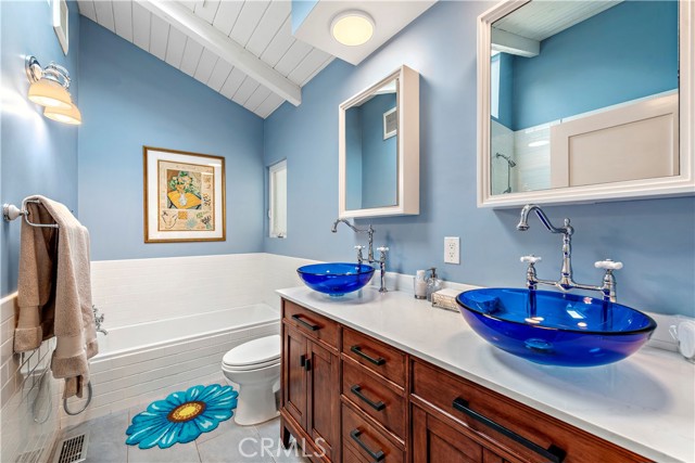 Detail Gallery Image 28 of 44 For 2760 Highland Way, Laguna Beach,  CA 92651 - 3 Beds | 3 Baths