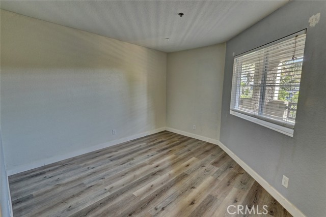 Detail Gallery Image 21 of 40 For 310 Lake St #213,  Huntington Beach,  CA 92648 - 2 Beds | 2 Baths