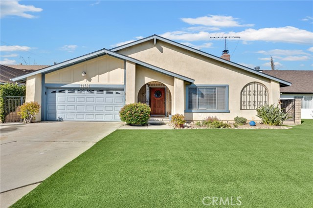 Detail Gallery Image 1 of 1 For 22153 Ballinger St, Chatsworth,  CA 91311 - 3 Beds | 2 Baths