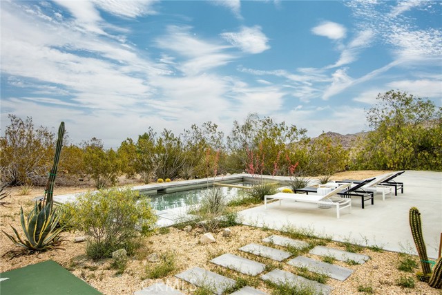 61584 Pueblo Trail, Joshua Tree CA: https://media.crmls.org/medias/4a83fd0b-78d8-474a-a665-b0111ce8e7d7.jpg