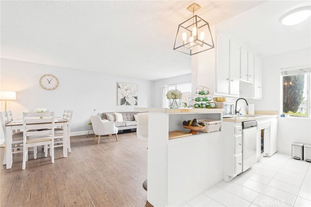 4a847107 1982 4362 8ba3 E06264bb64fa