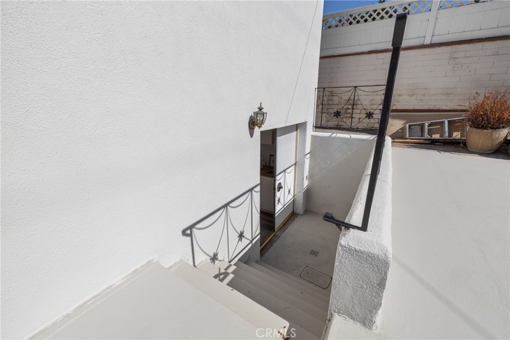 914 E Grinnell DriveBurbank img 53