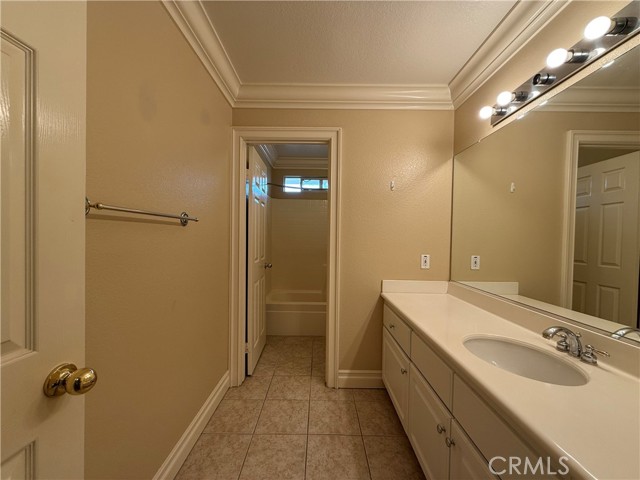 Detail Gallery Image 19 of 25 For 1354 Williamsburg Ln, Corona,  CA 92882 - 4 Beds | 3 Baths