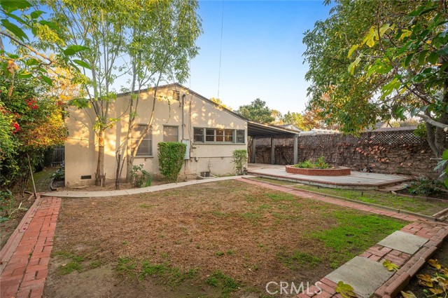 5715 Norwich, Van Nuys CA: https://media.crmls.org/medias/4a8538c0-08d7-4ea7-be04-35d84a3e1ccc.jpg
