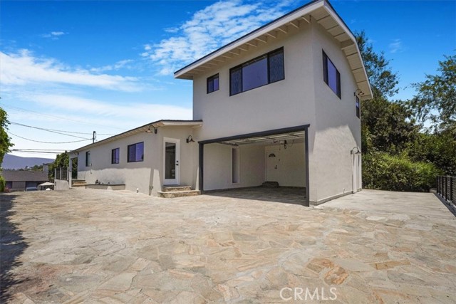 Detail Gallery Image 25 of 35 For 3560 Lavell Dr, Los Angeles,  CA 90065 - 4 Beds | 4 Baths
