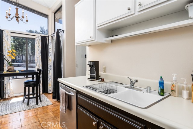 Detail Gallery Image 11 of 23 For 1150 S Meadow Ln #70,  Colton,  CA 92324 - 1 Beds | 1 Baths