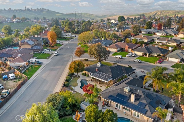 Detail Gallery Image 42 of 47 For 6001 Meadow Glen, Bakersfield,  CA 93306 - 3 Beds | 2 Baths