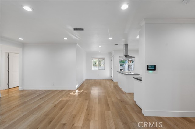 6653 Belmar Avenue, Reseda CA: https://media.crmls.org/medias/4a86c595-35cf-4b61-8624-f75142958fe1.jpg
