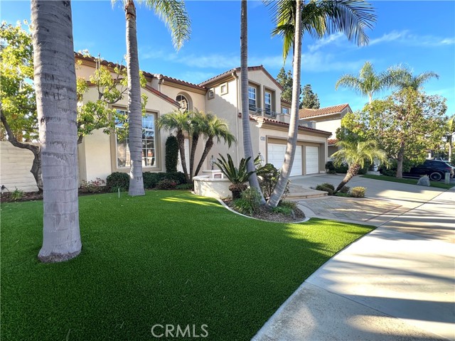 Detail Gallery Image 2 of 35 For 12390 Fairbanks, Tustin,  CA 92782 - 5 Beds | 3/1 Baths