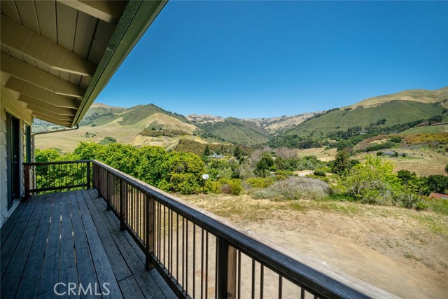 Detail Gallery Image 10 of 74 For 6115 Santa Rosa Creek Rd, Cambria,  CA 93428 - 3 Beds | 4 Baths