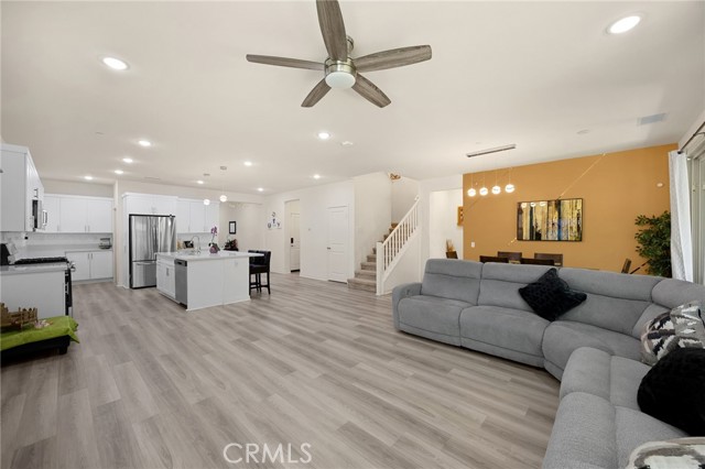 Detail Gallery Image 6 of 41 For 2670 E Embry Ln, Ontario,  CA 91762 - 4 Beds | 3 Baths