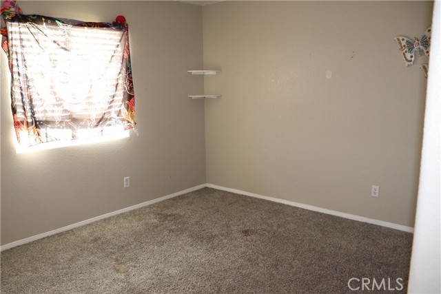 Detail Gallery Image 35 of 53 For 9375 Agave, Hesperia,  CA 92344 - 4 Beds | 2/1 Baths