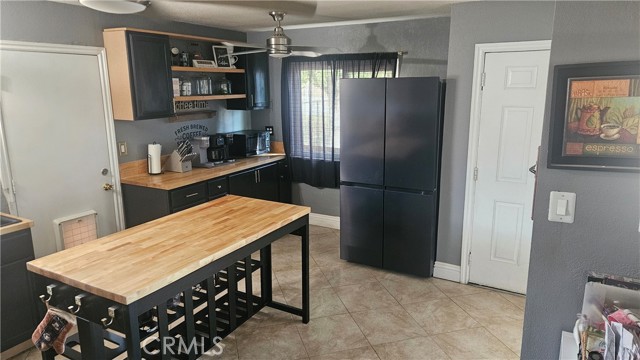 Detail Gallery Image 3 of 15 For 320 Windy Pass, Barstow,  CA 92311 - 3 Beds | 1 Baths