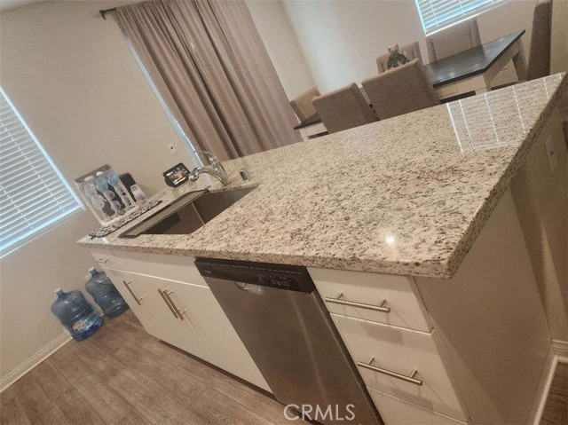 Detail Gallery Image 7 of 12 For 1781 Iris, San Jacinto,  CA 92583 - 3 Beds | 2 Baths