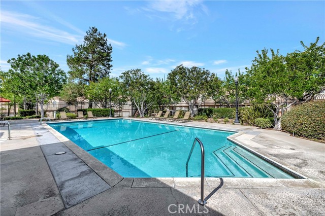 Detail Gallery Image 29 of 34 For 24419 Kingston Ct, Laguna Hills,  CA 92653 - 2 Beds | 2/1 Baths