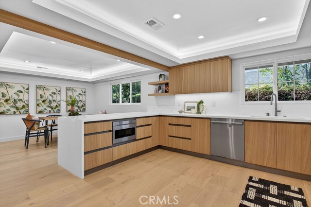 Detail Gallery Image 4 of 50 For 3106 E Trenton, Orange,  CA 92867 - 4 Beds | 2 Baths