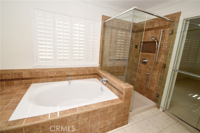 Image 24 of 36 For 2123 Shelburne Way