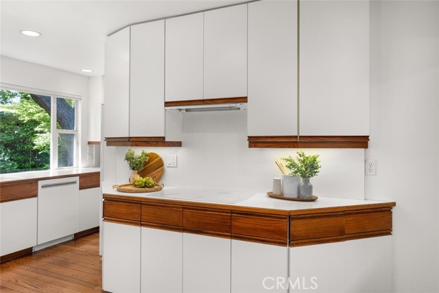 Detail Gallery Image 13 of 49 For 1671 Plumas Way, Chico,  CA 95926 - 3 Beds | 2 Baths
